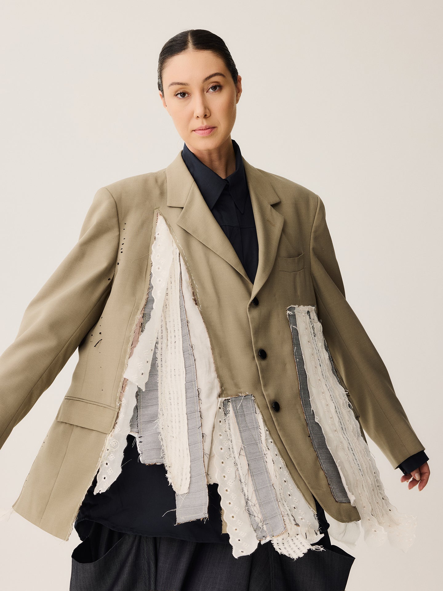 BLAZER KOKUHAKU (告白) 01