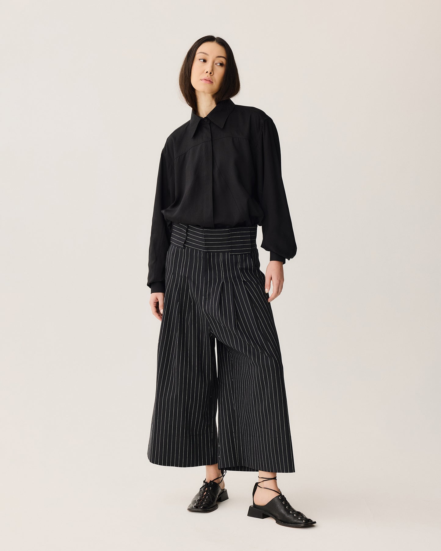 Calça Pregas 2.0 Listrada