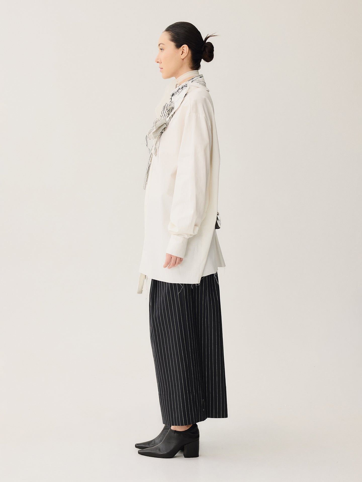 CAMISA HŌYŌ (抱擁) 06
