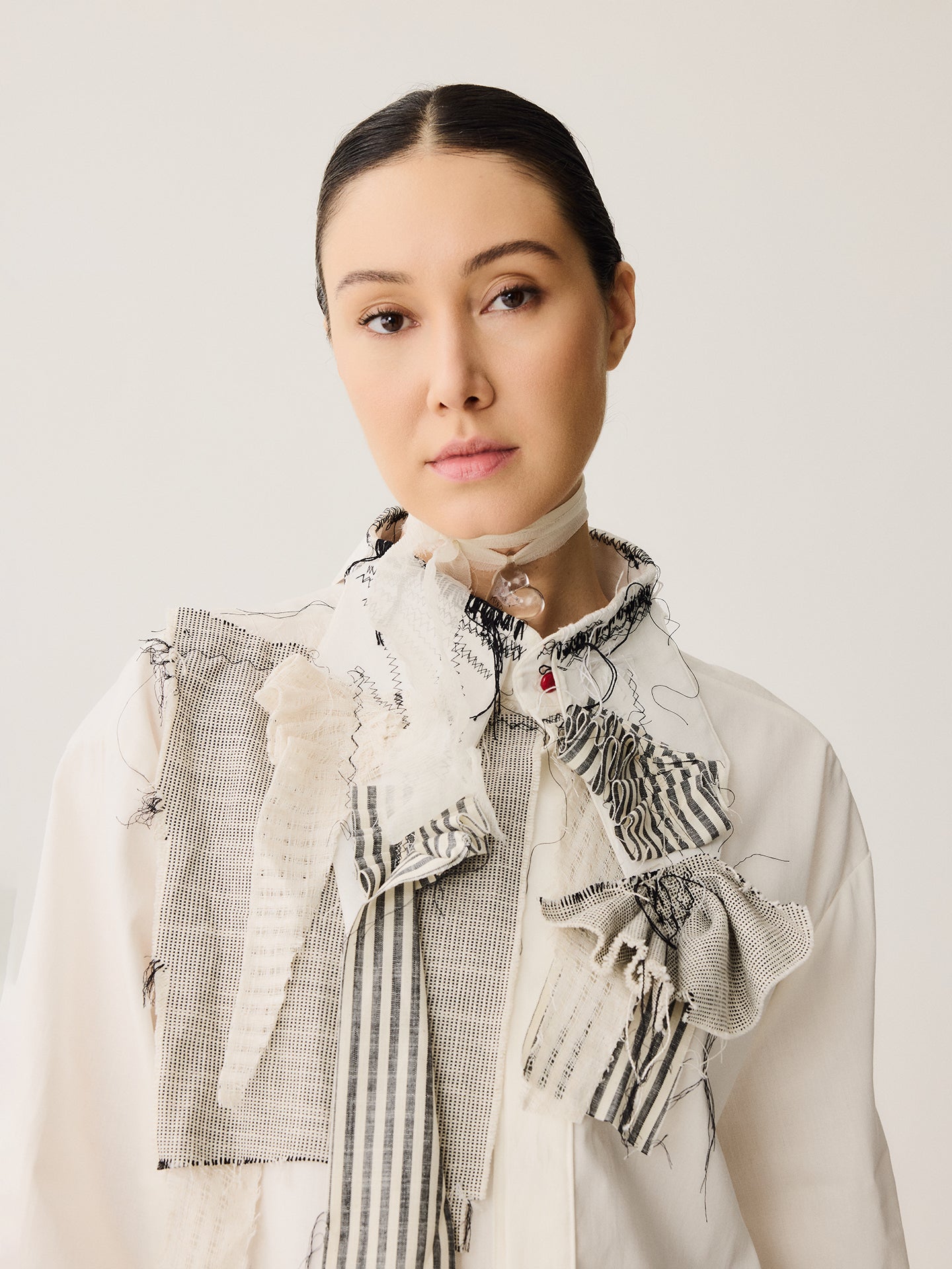 CAMISA HŌYŌ (抱擁) 06
