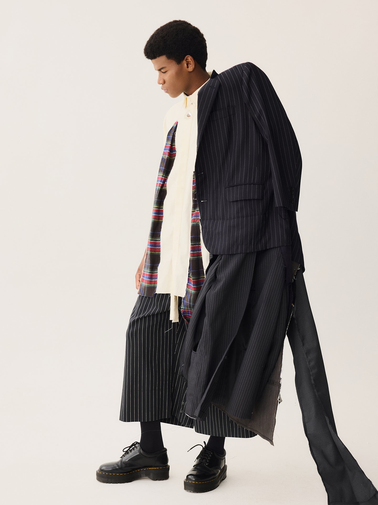 CAMISA HŌYŌ (抱擁) 05